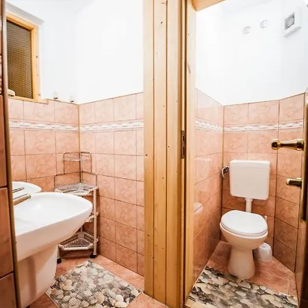 Gościnne Ewela Kwatera prywatna Małe Ciche